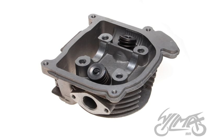 Hlava válce čínské 4T skútry s motory GY6 80cm3