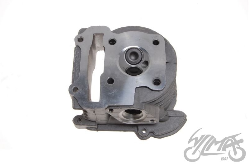 Hlava válce čínské 4T skútry s motory GY6 50cm3